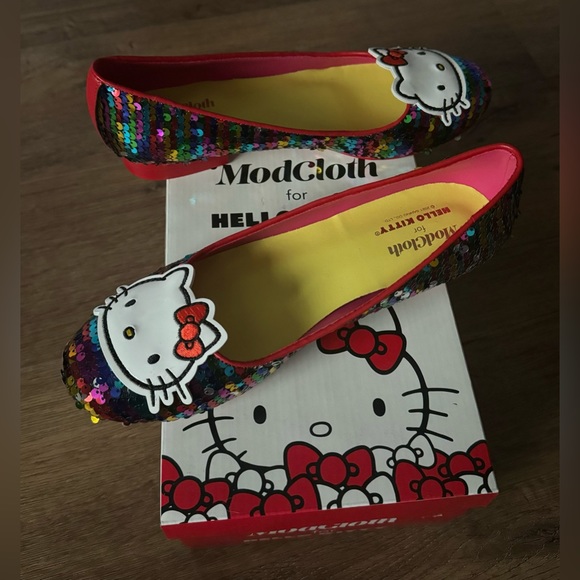 HELLO KITTY (MODCLOTH)-Colorful Sequins Women's Flats - Picture 11 of 14